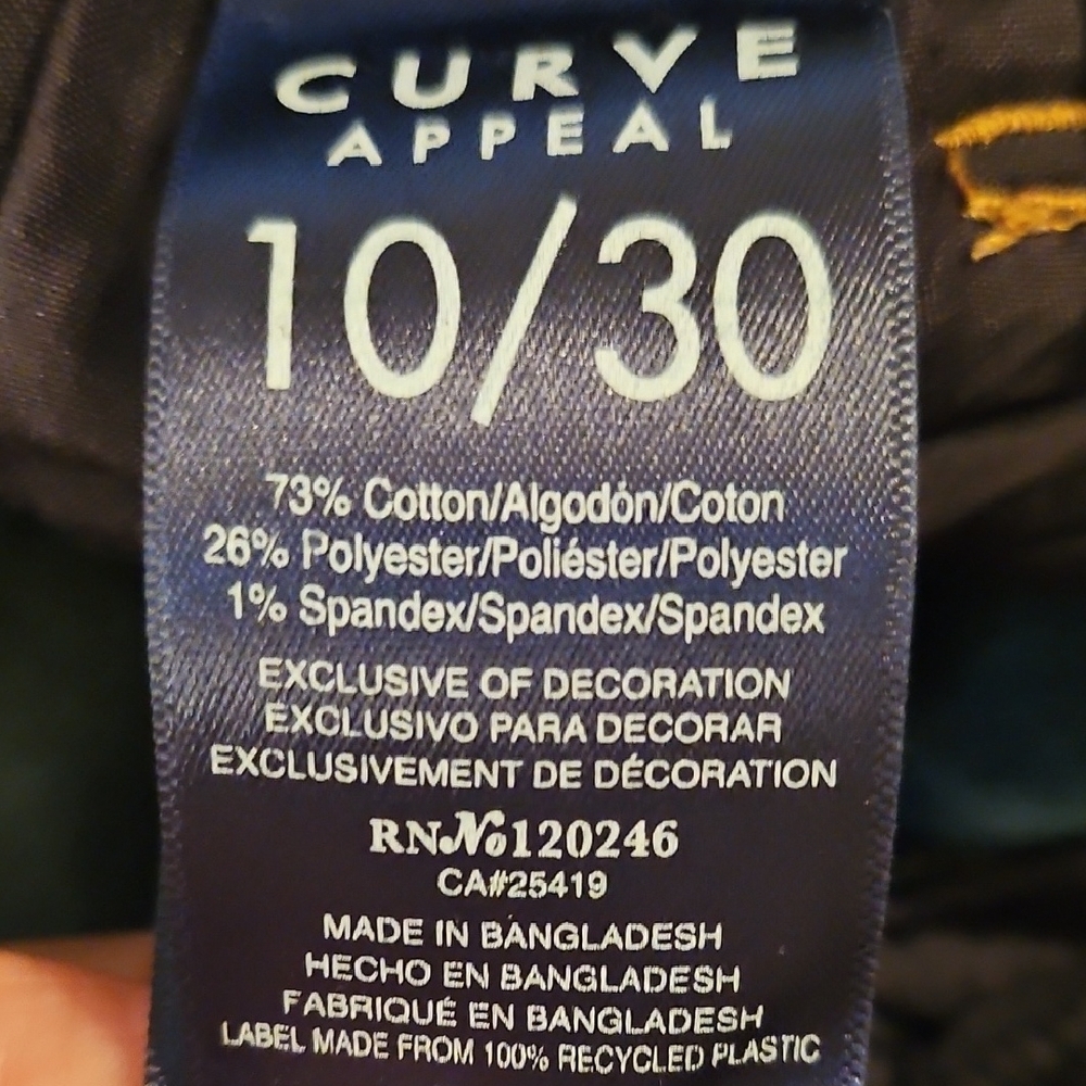 Curve Appeal High Rise Skinny w/ Comfort Waist - Size 10/30 - Picture 8 of 9